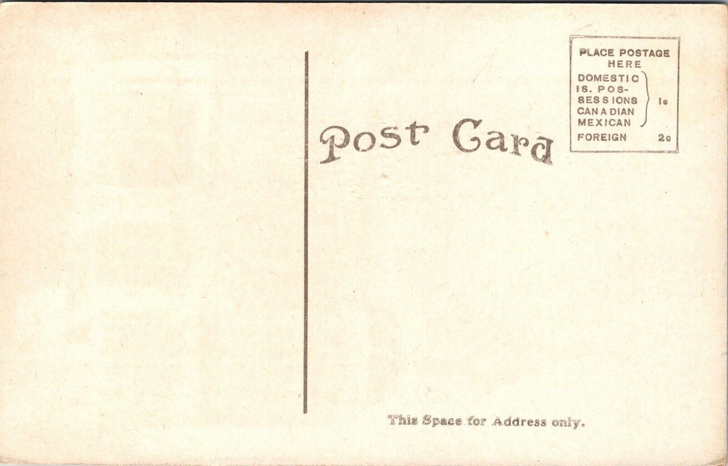 Postcard Elks Club in Muscatine, Iowa